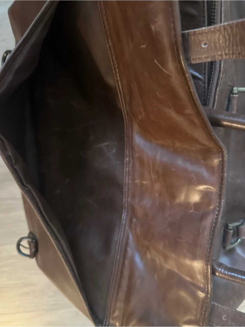 Classic Brown Leather Men's Weekender Bag